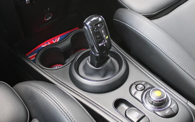 MINI Countryman cena 99900 przebieg: 97610, rok produkcji 2020 z Poddębice małe 254